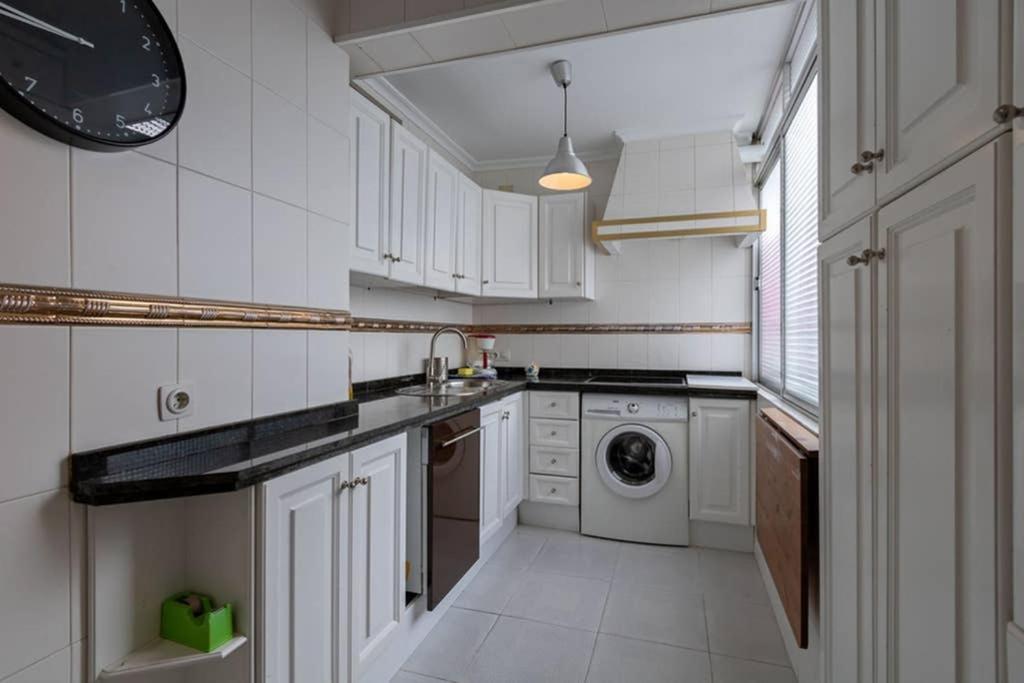 Triana Maestro Deluxe By Valcambre Apartment Seville Luaran gambar