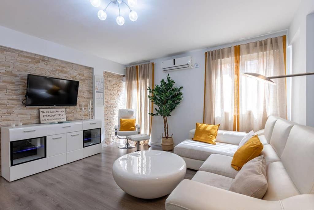 Triana Maestro Deluxe By Valcambre Apartment Seville Luaran gambar