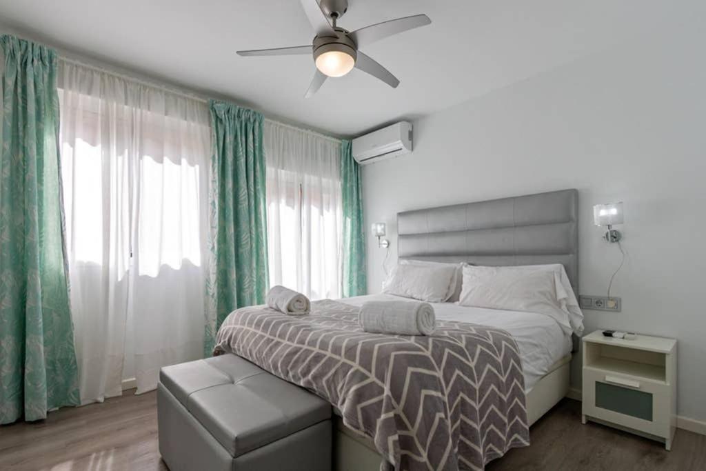 Triana Maestro Deluxe By Valcambre Apartment Seville Luaran gambar