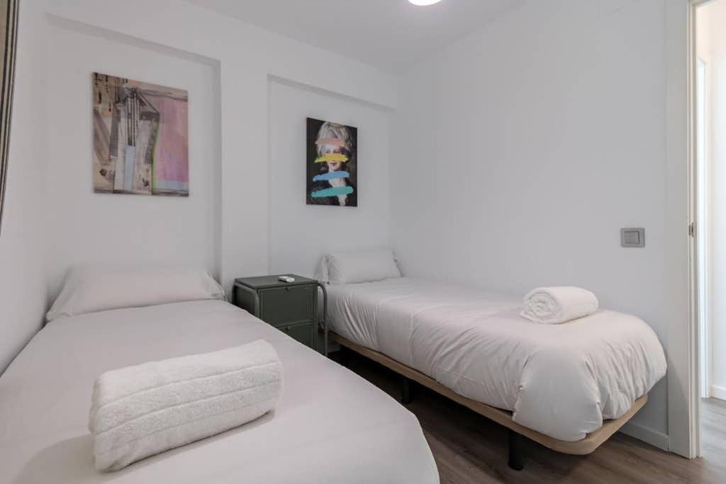 Triana Maestro Deluxe By Valcambre Apartment Seville Luaran gambar